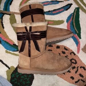 UGG Josette (Chestnut)